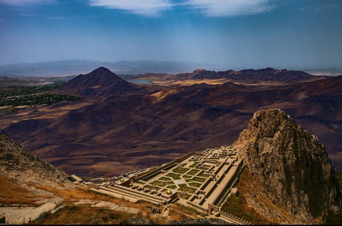 AZERBAYCAN NAHÇIVAN ELİNCE KALESİ RESTORASYONU